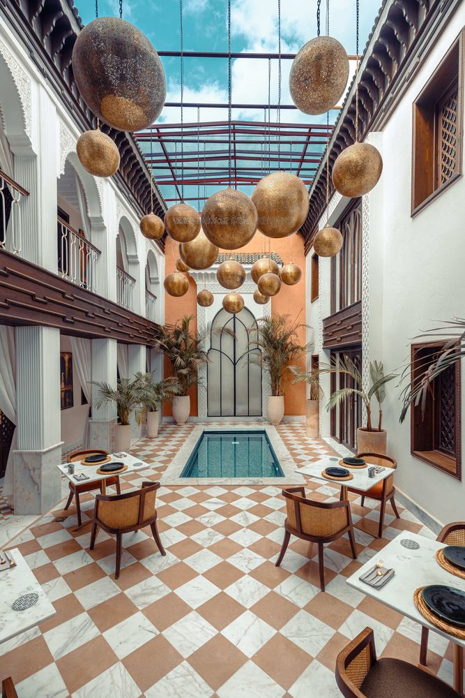 Le patio et sa verrière